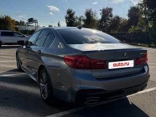 2019 BMW 5 серии 530e xDrive VII (G30/G31/G38), серый, 3800000 рублей, вид 4