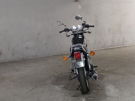 2012 Yamaha SR400, чёрный, 435000 рублей, вид 4