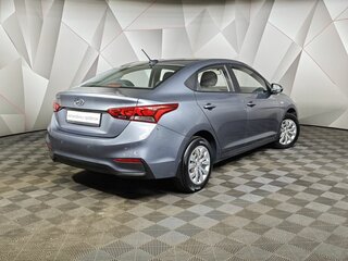 2018 Hyundai Solaris II, серый, 1079000 рублей, вид 2