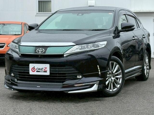Открыть фотографии: Toyota Harrier III (XU60) Рестайлинг