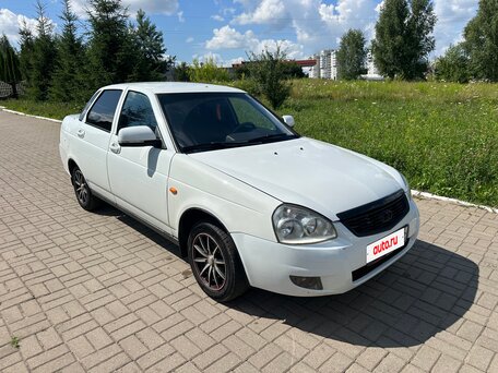 2017 Lada (ВАЗ) Priora I Рестайлинг, белый, 485000 рублей, вид 2