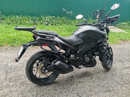 2023 Bajaj Dominar 400, чёрный, 360000 рублей, вид 3