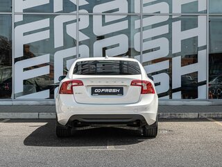 2012 Volvo S60 II, белый, 1525000 рублей, вид 4