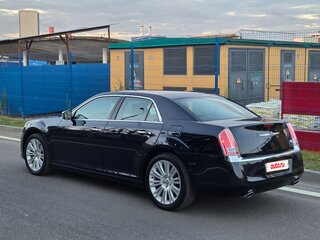 2012 Chrysler 300C II, синий, 2190000 рублей, вид 3