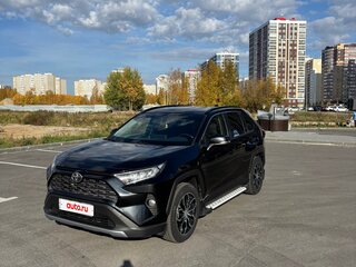 2021 Toyota RAV4 V (XA50), чёрный, 3475000 рублей, вид 4