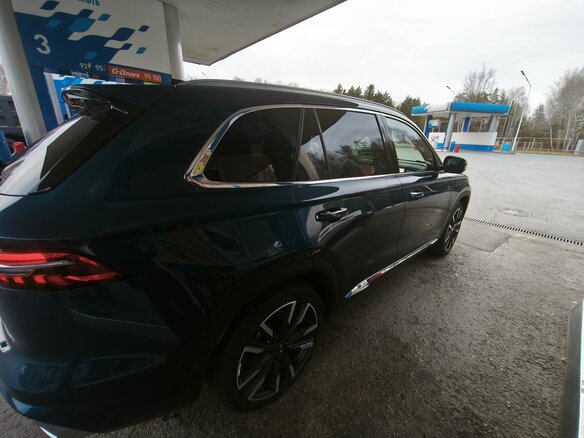 2023 Geely Monjaro (Xingyue L) I, зелёный, 3850000 рублей - вид 3