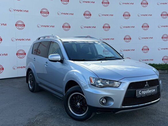 2010 Mitsubishi Outlander II Рестайлинг, серебристый, 909000 рублей - вид 6