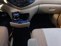 2001 Mazda MPV II (LW), бежевый, 430000 рублей - вид 7