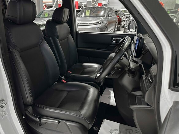 2022 Honda Stepwgn Spada VI, белый, 2897000 рублей - вид 10