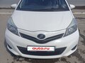 2013 Toyota Vitz III (XP130), белый, 820000 рублей - вид 2