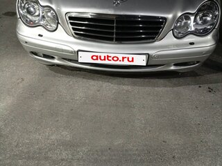 2003 Mercedes-Benz C-Класс 200 II (W203), серебристый, 600000 рублей, вид 2