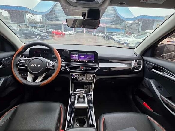 2023 Kia Seltos I, чёрный - вид 9