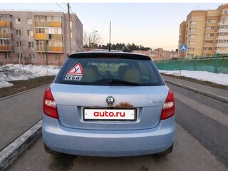 2009 Skoda Fabia II, серый, 650000 рублей, вид 4