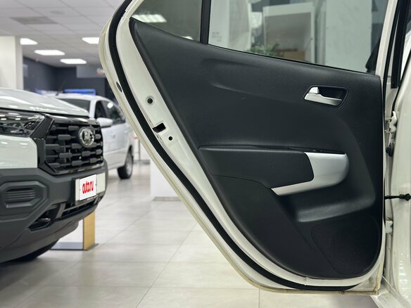 2018 Kia Picanto III, белый, 699000 рублей - вид 8