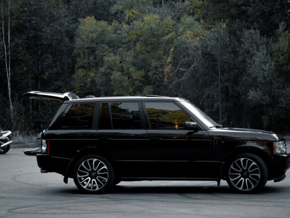 2005 Land Rover Range Rover III Рестайлинг, синий, 1590000 рублей - вид 1