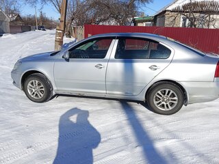 2012 Skoda Octavia II (A5) Рестайлинг, серебристый, 950000 рублей, вид 4