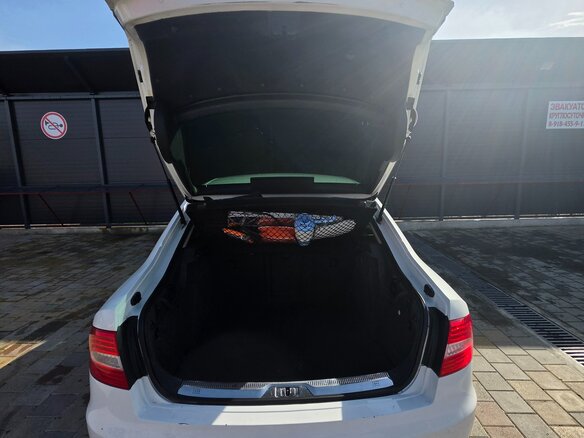 2013 Skoda Superb DSG II Рестайлинг, белый, 1100000 рублей - вид 8