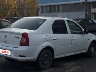 2015 Renault Logan I Рестайлинг, белый, 180000 рублей, вид 2