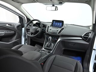2017 Ford Kuga II Рестайлинг, белый, 1215000 рублей, вид 5