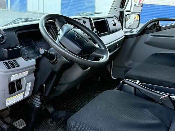 2019 Fuso (Mitsubishi) Canter, белый, 2370000 рублей - вид 17