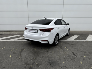 2019 Hyundai Solaris II, белый, 1550000 рублей, вид 5