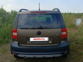 2011 Skoda Yeti I, коричневый, 530000 рублей, вид 4