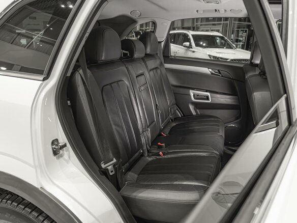 2012 Opel Antara I Рестайлинг, белый, 1150000 рублей - вид 6