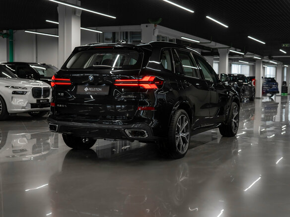 2026 BMW X5 Long 30Li IV (G05/G18) Рестайлинг, чёрный, 10090000 рублей - вид 4