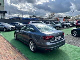 2017 Volkswagen Jetta VI Рестайлинг, серый, 1100000 рублей, вид 5