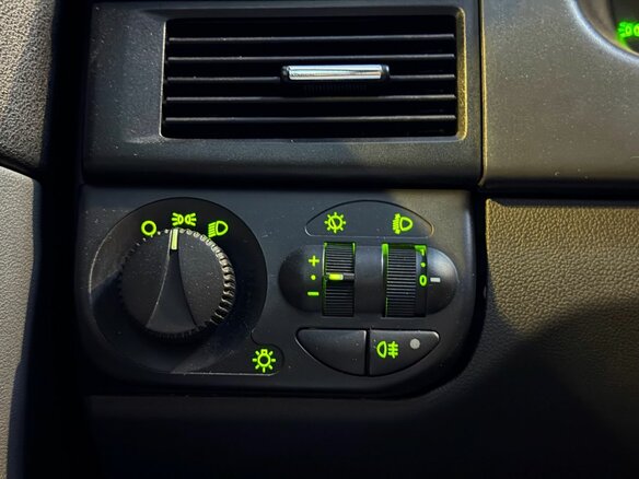 2015 Lada (ВАЗ) Priora I Рестайлинг, серый, 540000 рублей - вид 16