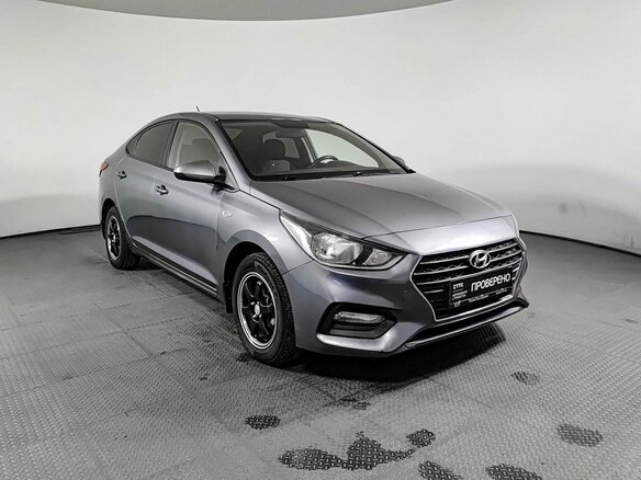2018 Hyundai Solaris II, серый, 1280000 рублей - вид 2