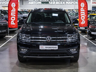 2018 Volkswagen Teramont I, чёрный, 3850000 рублей, вид 3