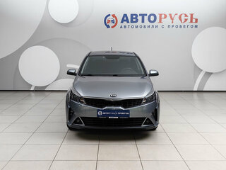 2020 Kia Rio IV Рестайлинг, серый, 1449000 рублей, вид 3