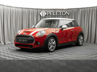 2015 Mini Hatch Cooper S III (F55/F56), красный, 2180000 рублей, вид 1
