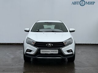 2019 Lada (ВАЗ) Vesta SW Cross I, белый, 820000 рублей, вид 2