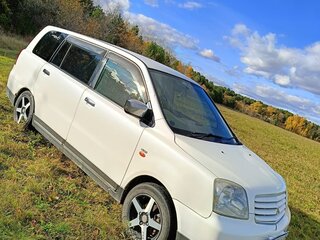 2000 Mitsubishi Dion I, серый, 275000 рублей, вид 1