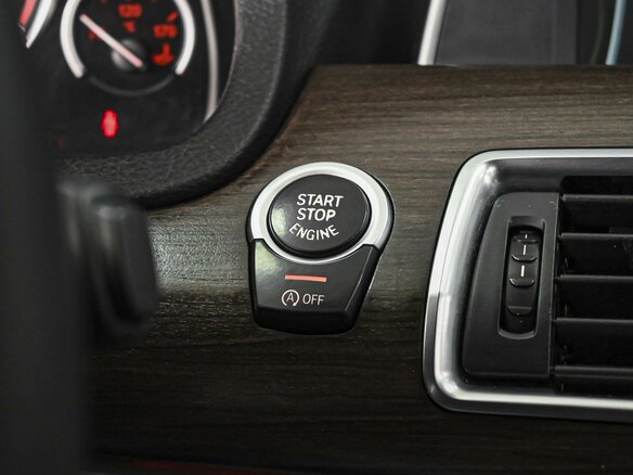 2012 BMW 5 серии Gran Turismo 535i xDrive VI (F10/F11/F07), белый, 2479000 рублей - вид 23