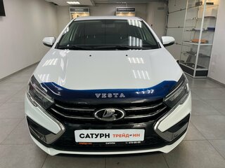 2023 Lada (ВАЗ) Vesta I Рестайлинг (NG), белый, 995000 рублей, вид 3