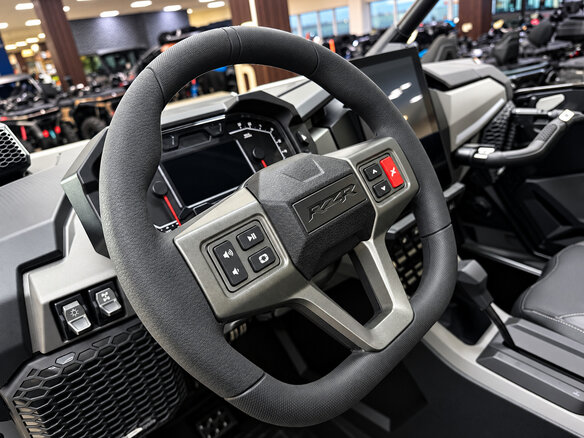2026 Polaris RZR PRO R, чёрный, 6399000 рублей - вид 12