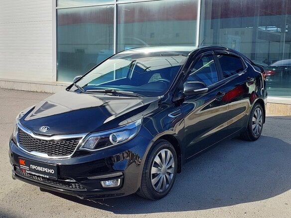 2016 Kia Rio III Рестайлинг, чёрный, 979000 рублей - вид 1