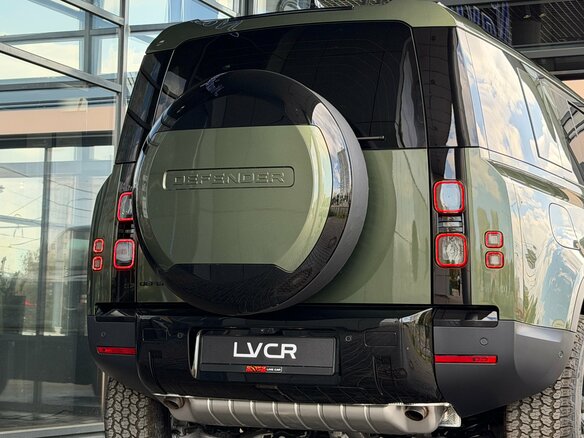 2025 Land Rover Defender 110 II, зелёный, 11500000 рублей - вид 31