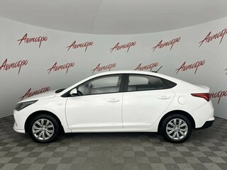 2022 Hyundai Solaris II Рестайлинг, белый, 1589000 рублей, вид 2