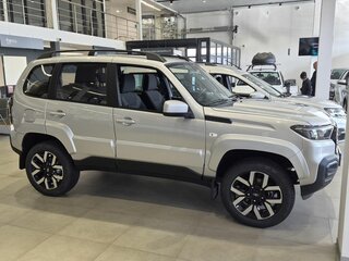 2026 Lada (ВАЗ) Niva Travel I Рестайлинг, серебристый, 1809000 рублей, вид 4