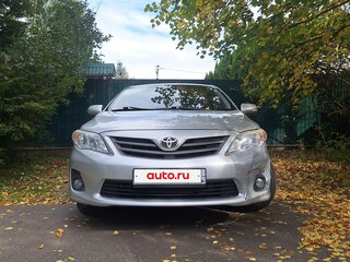 2010 Toyota Corolla X (E140, E150) Рестайлинг, серебристый, 699999 рублей, вид 3