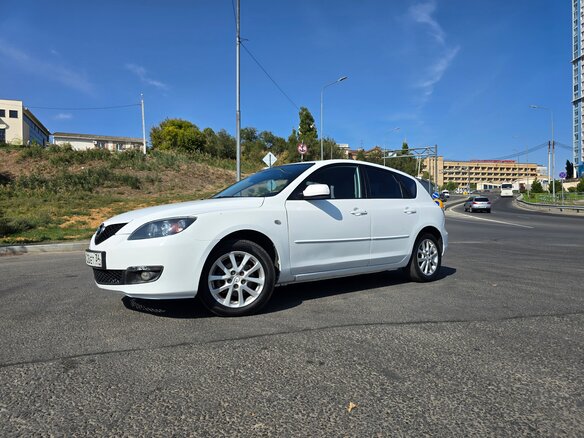 2008 Mazda 3 I (BK) Рестайлинг, белый, 650000 рублей