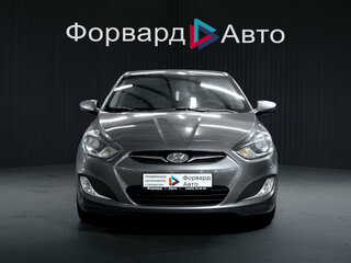 2012 Hyundai Solaris I, серый, 649000 рублей, вид 2