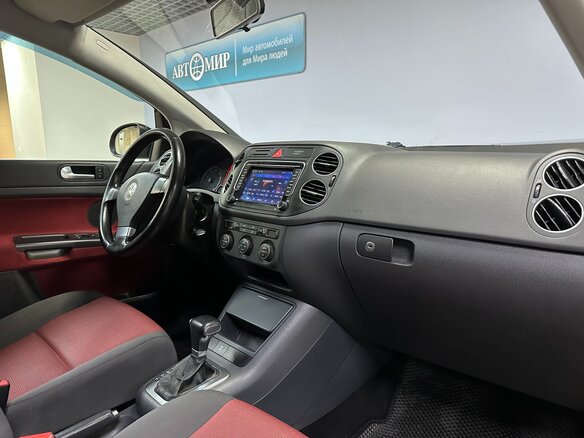 2007 Volkswagen Golf Plus I, красный, 585000 рублей - вид 16