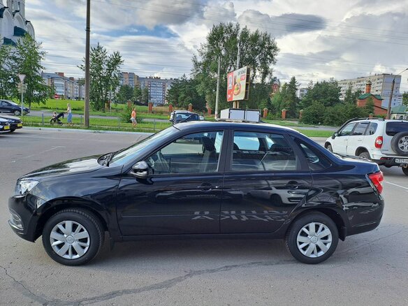 2026 Lada (ВАЗ) Granta I Рестайлинг, чёрный, 1122900 рублей - вид 2