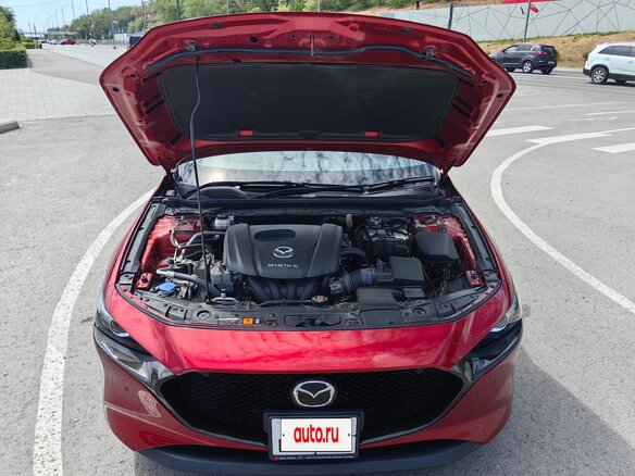 2019 Mazda 3 IV (BP), красный - вид 28