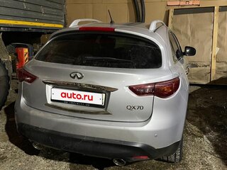 2014 Infiniti QX70, серебристый, 2800000 рублей, вид 3